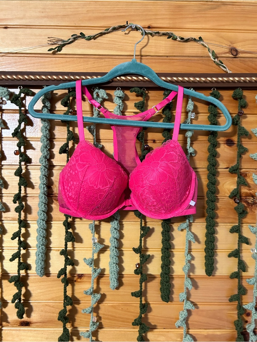 Victoria's Secret Bright Pink Lace Push-Up Racerback Bra